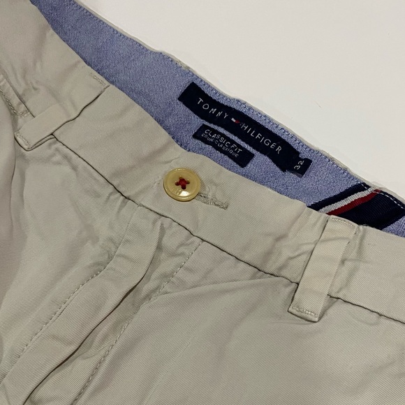 Tommy Hilfiger Shorts 32 - Picture 3 of 4